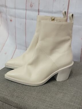 Seychelles Cream Pointed Block-Heel Ankle Boots